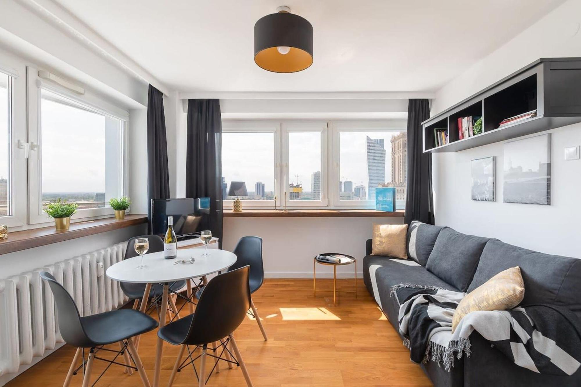 Chmielna 35 - City View Apartment By Noclegi Renters Warsaw Exterior photo